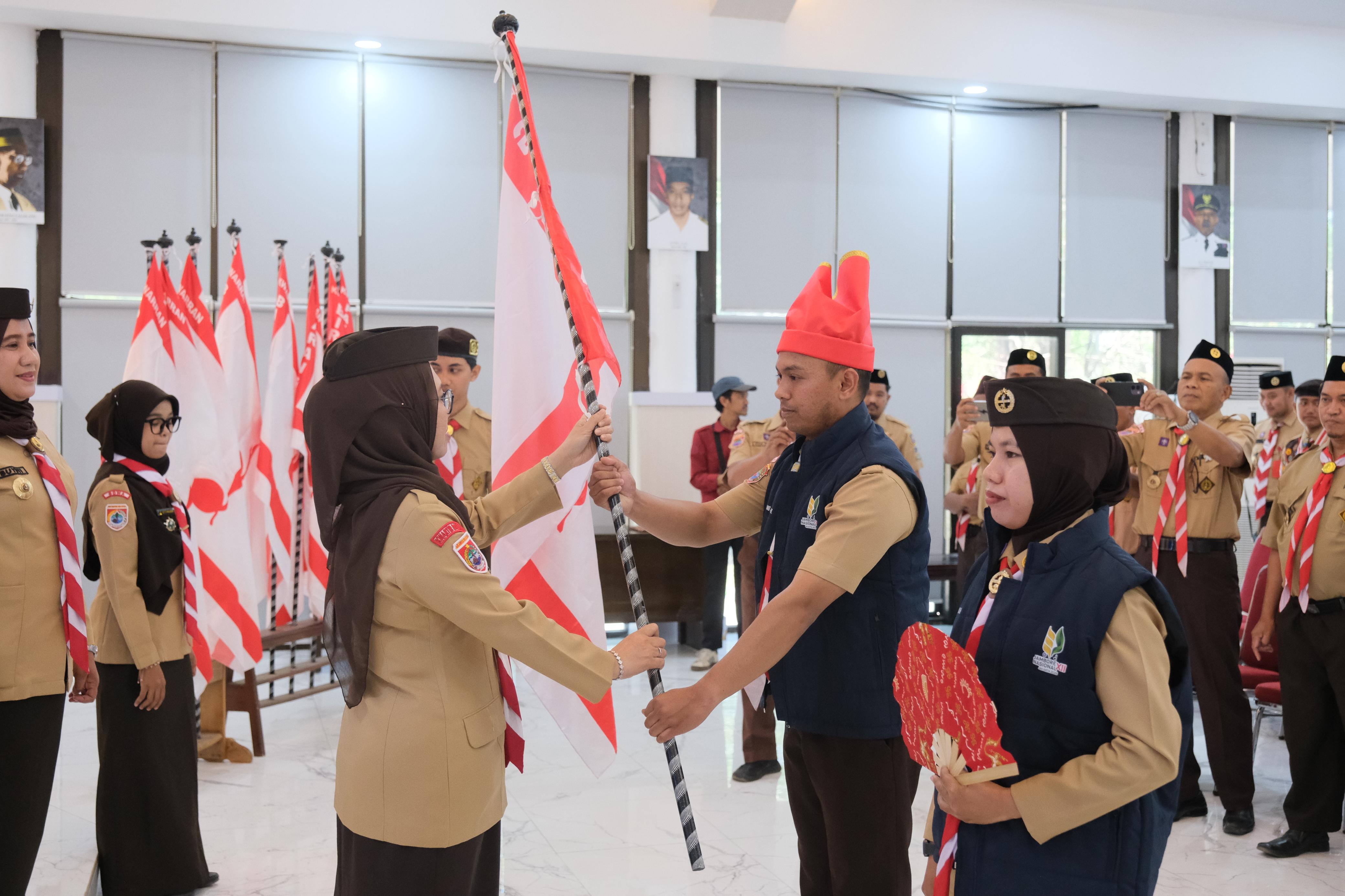 Lepas Kontingen Jamnas XII, Bupati Gowa Titip Pesan Jaga Nama Baik Daerah di Kancah Nasional
