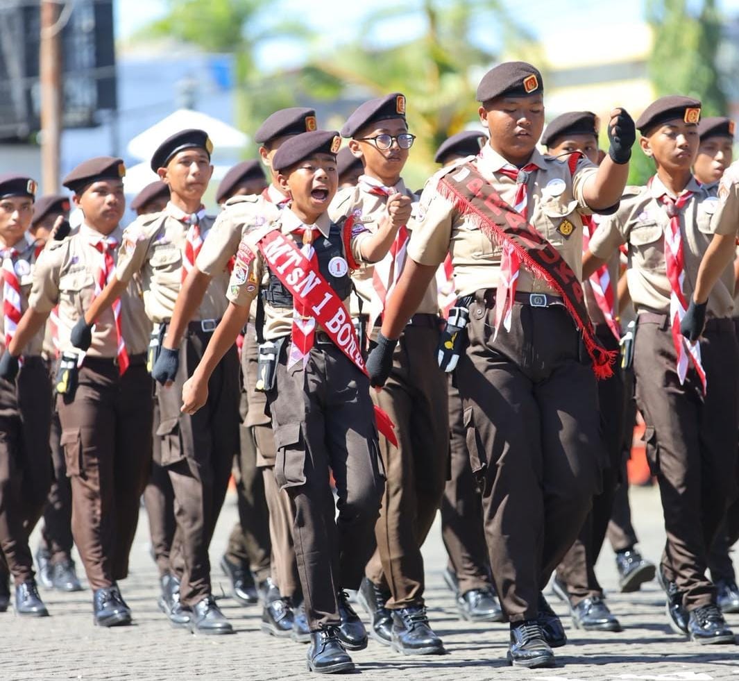 Ribuan Siswa Turun ke Jalan, Bupati Bone Tekankan Pendidikan Karakter