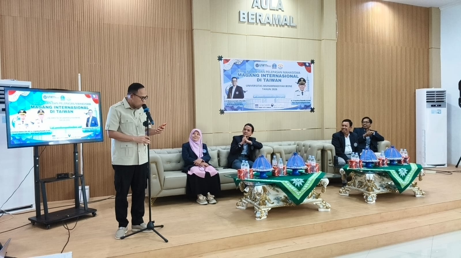 20 Mahasiswa Unim Bone Berangkat ke Taiwan, Momentum Uji Daya Saing SDM Muda Bone di Kancah Global