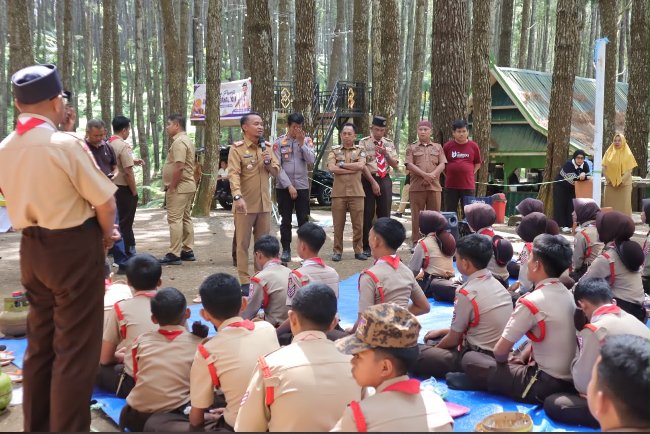 Dari Hutan Pinus Lappariaja, Bupati Bone Lepas Mimpi Besar Pramuka Menuju Jambore Nasional