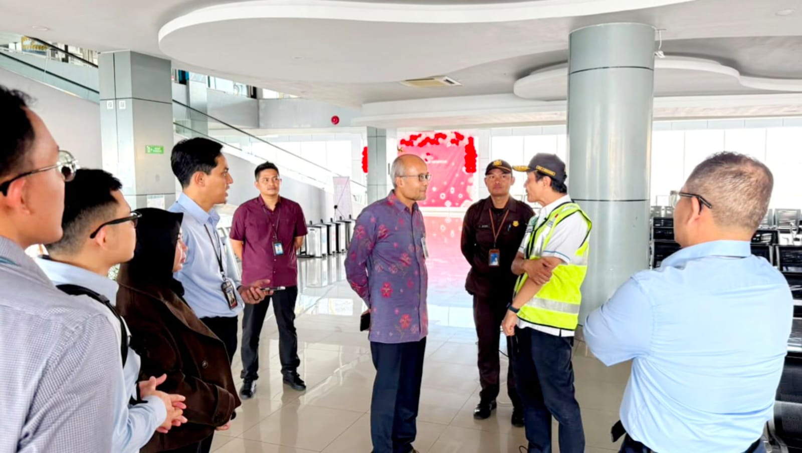 BI Sulsel Tinjau Pelabuhan Makassar, Perkuat Sinergi Dorong Konektivitas dan Ekonomi Daerah